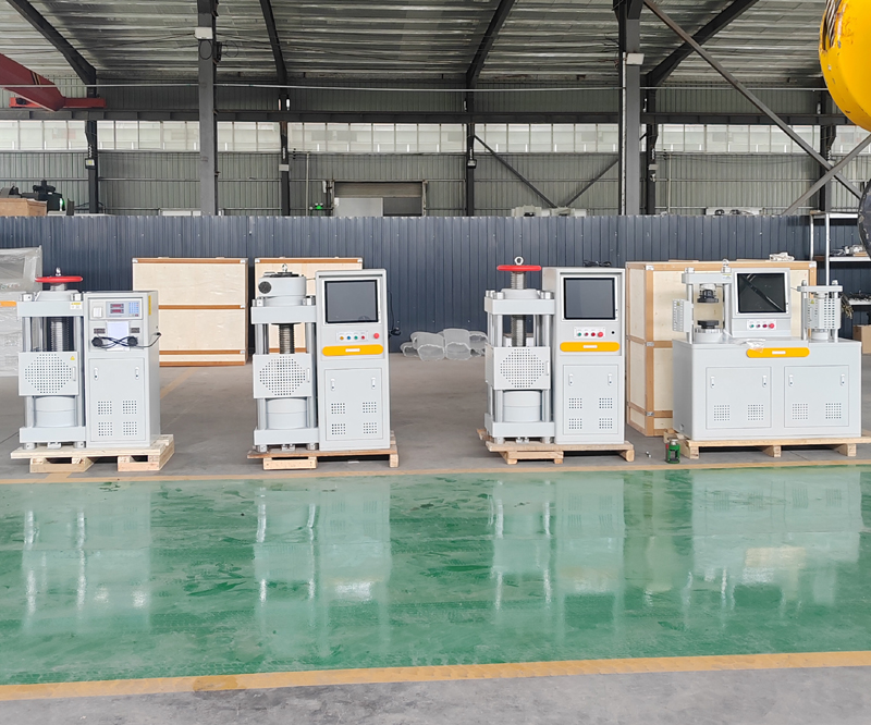 เครื่องกดคอนกรีต 2,000kN สำหรับการทดสอบ